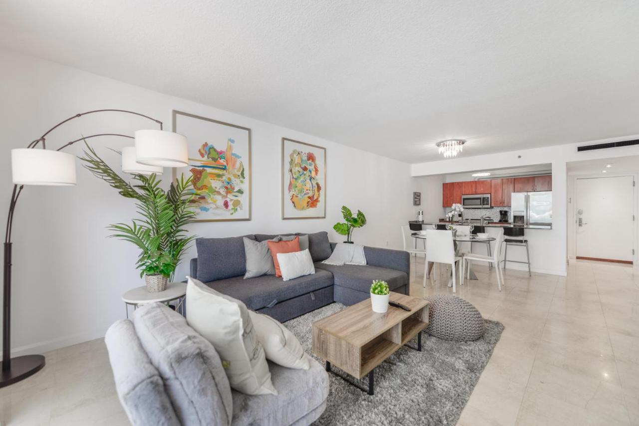 Wonderful Condo In Brickell With Pool And Gym Miami Eksteriør bilde