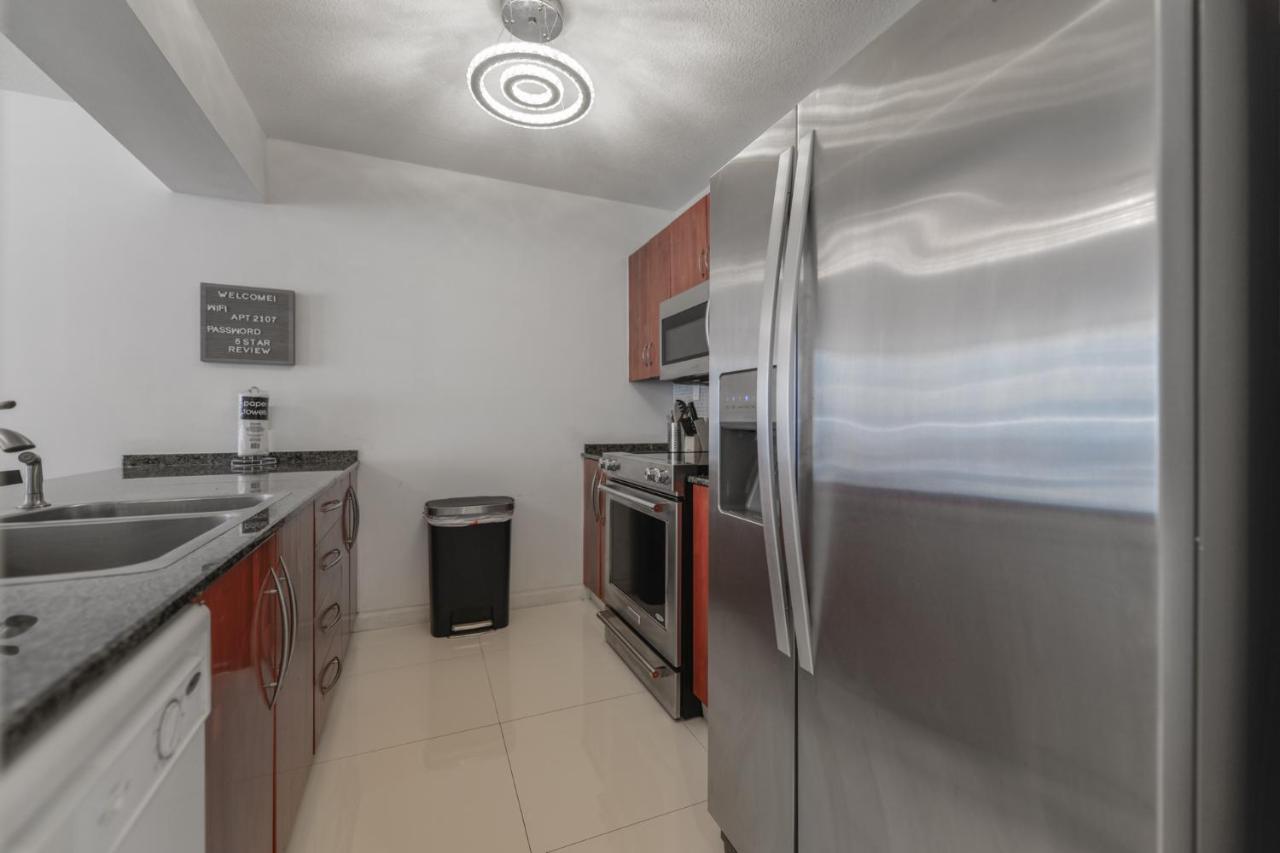 Wonderful Condo In Brickell With Pool And Gym Miami Eksteriør bilde